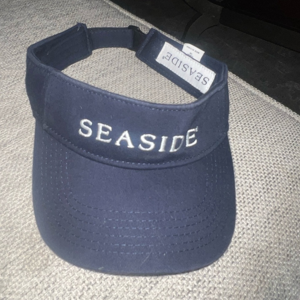 Seaside visor. Never worn